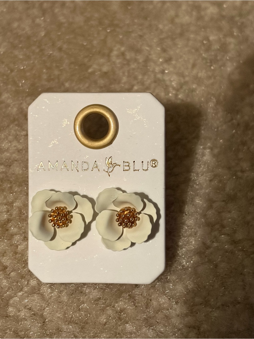 Cream Flower Stud Earrings with Gold Center